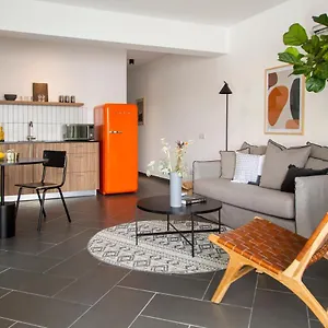 Liv Urban Apartahotel
